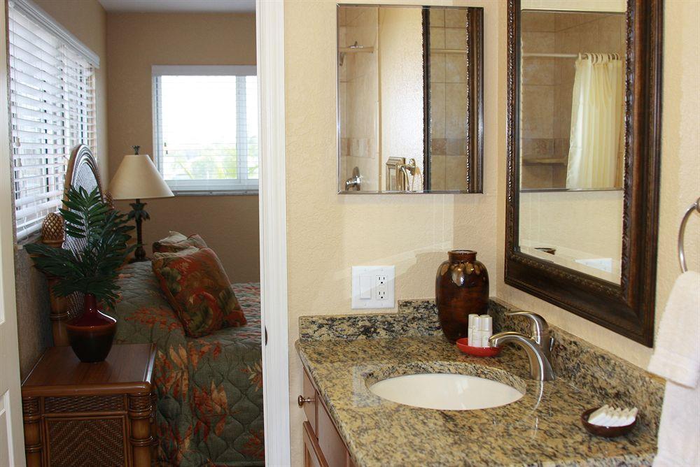Westwinds Waterfront Resort St. Pete Beach Exterior foto