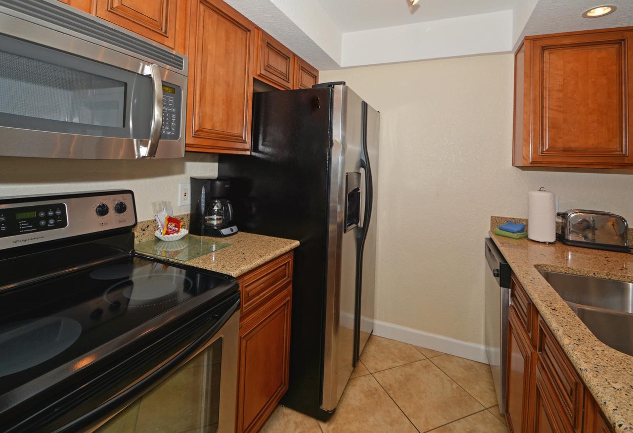 Westwinds Waterfront Resort St. Pete Beach Exterior foto